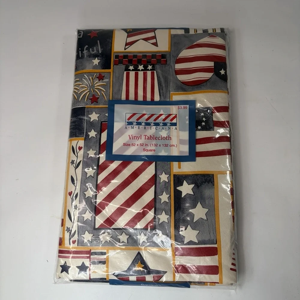 NEW Summer Fun PVC-Free Vinyl Multicolored Patriotic 52